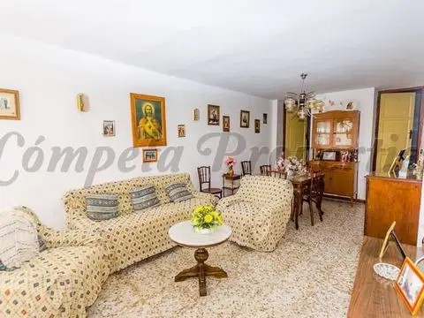 Casa de Pueblo en Canillas de Albaida 3 Dormitorios