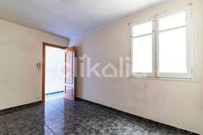 Piso en venta en Rubi Barcelona 77m2 3 dormitorios