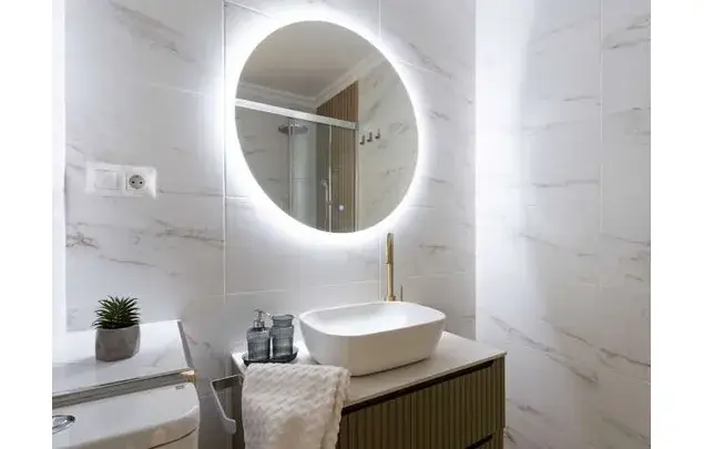 Rent a room of 75 m² in Málaga