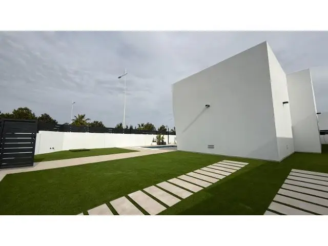 Villa de Lujo en San Miguel de Salinas Costa Blanca