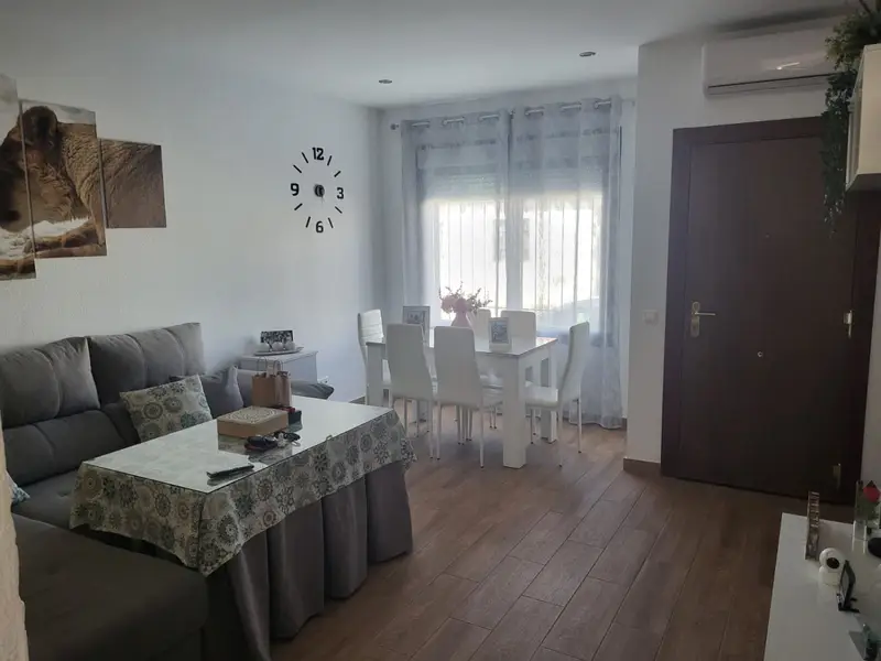 Venta Dúplex con Garaje en Azuaga - Moderno y Luminoso