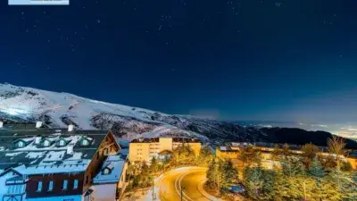 Apartamento en Sierra Nevada con 2 habitaciones y aparcamiento