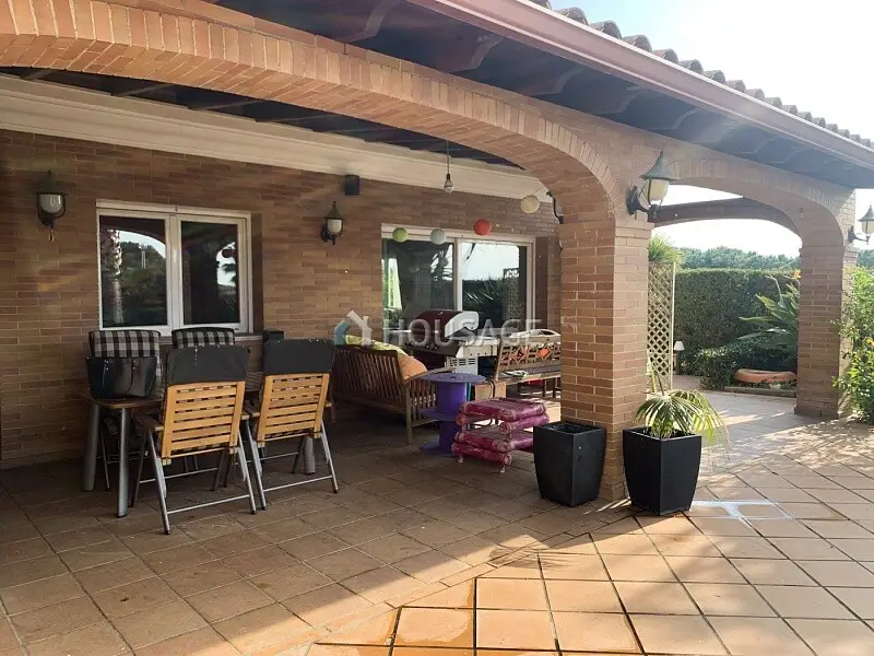 Casa en Venta Cabrera de Mar 500m2 Piscina Jardin Bodega