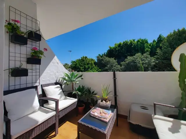 Adosado 3 Dormitorios Estepona Vistas Piscina Reformado Lujo
