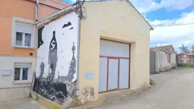 Casa Pareada en Venta Cerca de la Capital