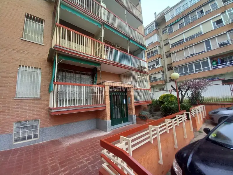 Piso en venta Puente de Vallecas 60m2 reforma parcial