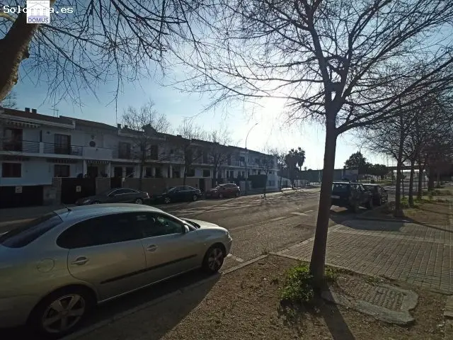 Adosado en Venta Mérida Zona Cruzcampo Sin Posesion