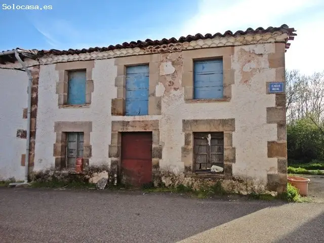 Chalet en Venta para Reformar en La Gallega Burgos