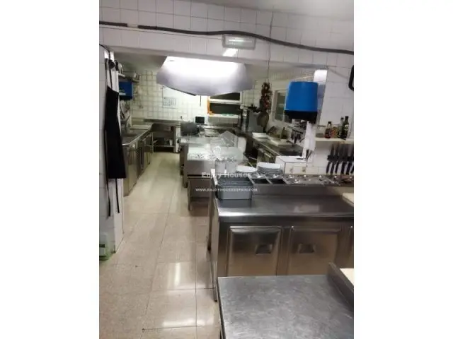 Traspaso Restaurante Jávea: Oportunidad de Negocio en Balcón al Mar