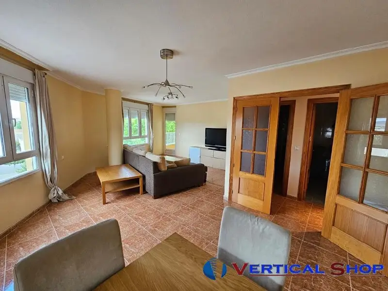 Venta Piso con Garaje en Avenida Villena Caudete