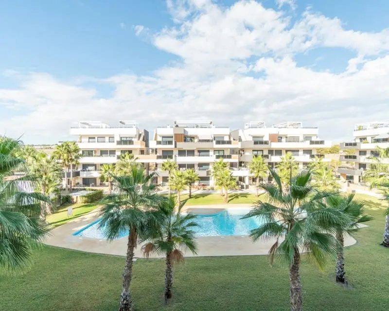 Apartamento en Orihuela Costa con Piscina y Gimnasio