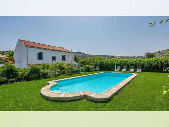 Chalet Rural con Piscina Privada en Olvera