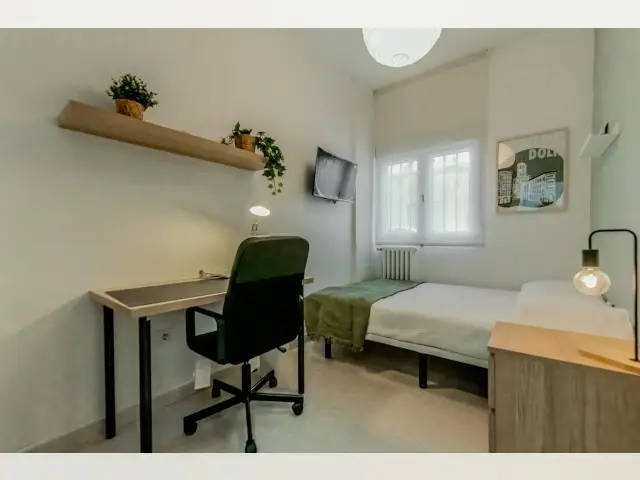 Habitacion Amueblada Valladolid Estudiantes Trabajadores Wifi Incluido