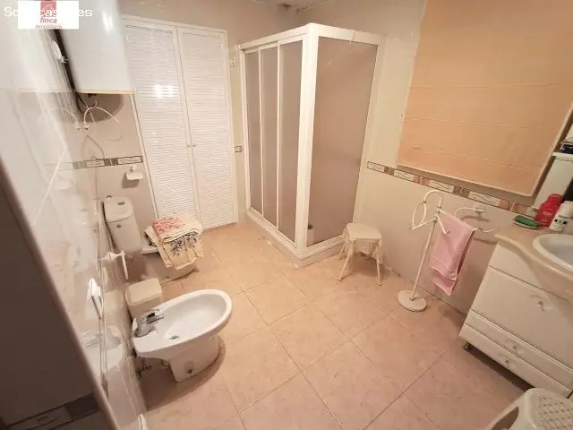 Venta Casa Esquinera Montijo San Gregorio 109m2