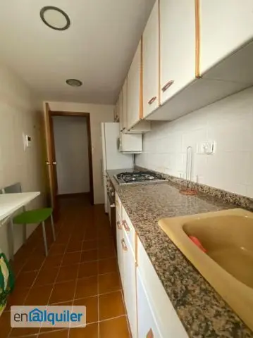 Alquiler piso amueblado 4 habitaciones Torrefiel