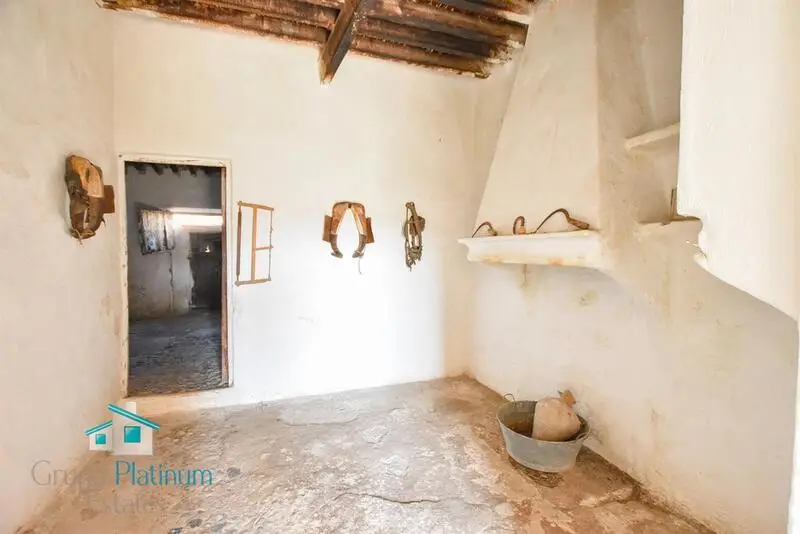 Casa de Campo en El Largo con 24000m2