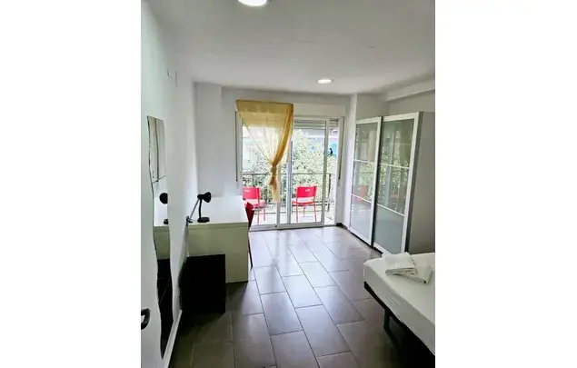Alquiler Apartamento 4 Dormitorios 130m2 Alicante Centro