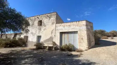 Cortijo en Olula del Rio con Parcela para Reformar