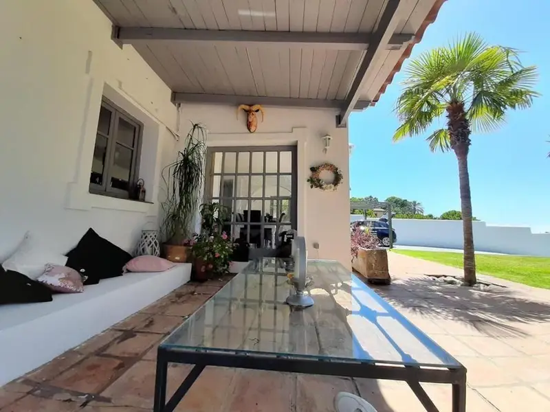 Villa con Encanto en Estepona Cerca de Laguna Village