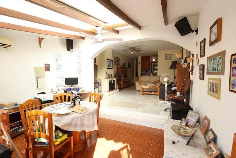 Adosado en Venta Villamartin 3 Dormitorios 2 Baños