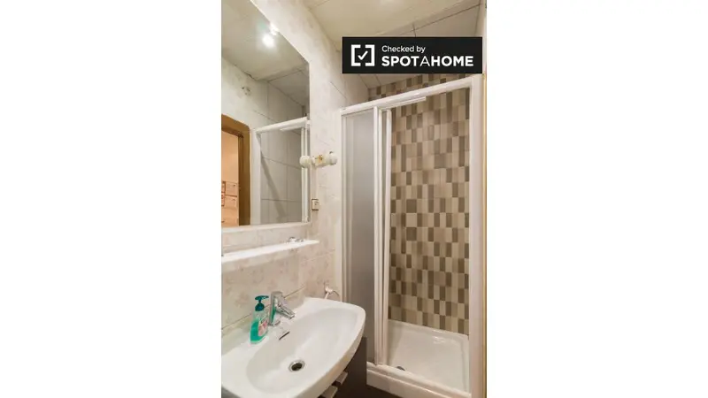 Alquiler Habitacion Barcelona Piso 3 Dormitorios