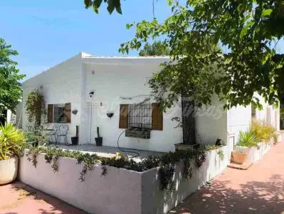 Casa Chalet en Venta Villena Alicante 6 Dormitorios Piscina Pista Tenis