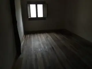 Piso de 374m2 en Ampuero 3 habitaciones