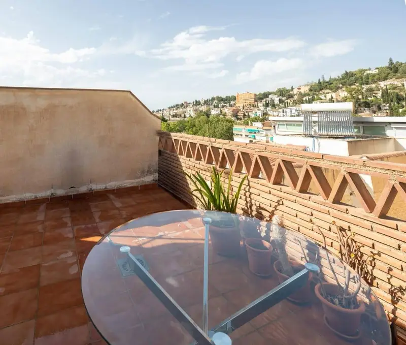 Adosado en Venta Cervantes Granada 2 Dormitorios Terraza Sierra Nevada