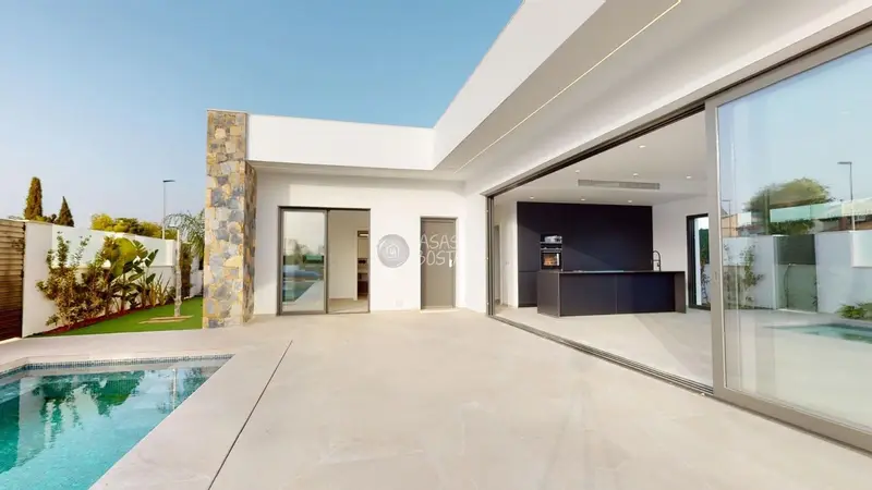 Chalet en venta Los Alcazares