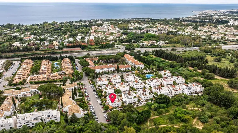 Casa Adosada en Las Cumbres de Nagüeles Marbella