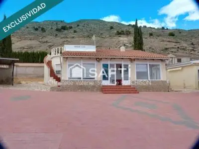 Casa en Fortuna 2 Dormitorios Garaje Amplia Luminosa