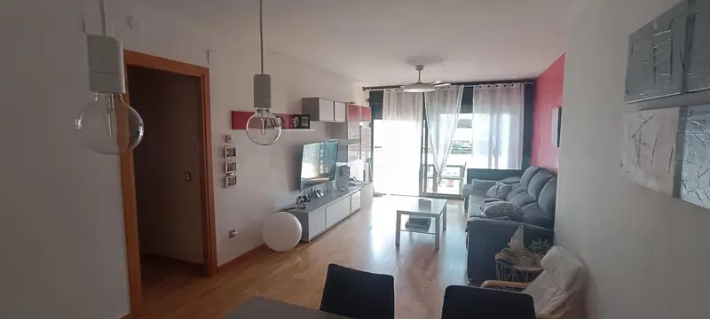 Piso en Venta en Cunit 3 Dormitorios 2 Baños Cerca de la Playa