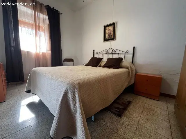 Casa en Los Barrios Centro Planta Baja con Terraza