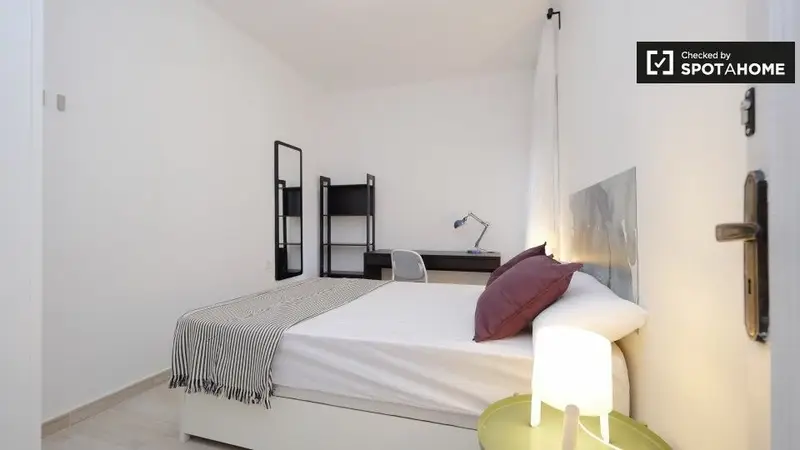 Apartamento 7 Dormitorios 2 Baños Barcelona Alquiler Spotahome