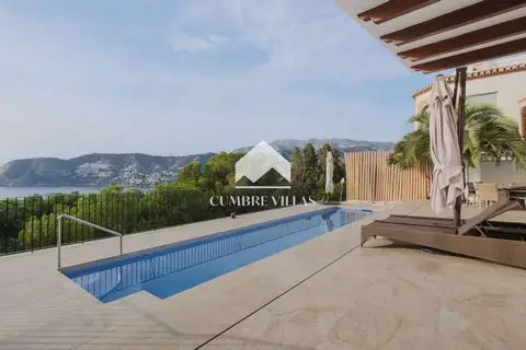 Casa Villa 4 Dormitorios La Herradura España