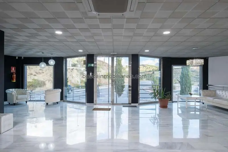 Nave industrial en venta en Alfacar