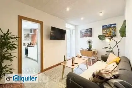 Alquiler Piso 74m2 Ciutat Vella 3 habitaciones 1 Baño