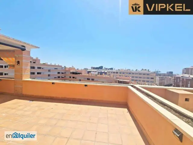 Ático en Málaga Centro con Terraza
