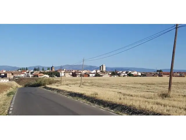 Parcelas en Valdelosllanos El Casar con Opcion de Construccion de Chalet