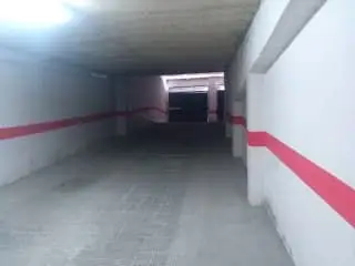 Garaje en Venta Dos Hermanas con Ascensor y Trastero