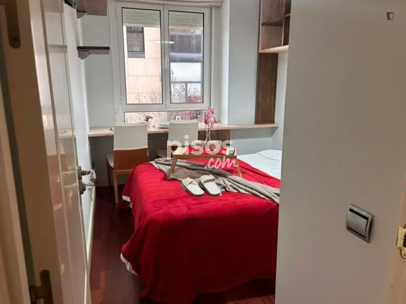 Habitacion Doble Moderna en Madrid Alquiler 32 Dias