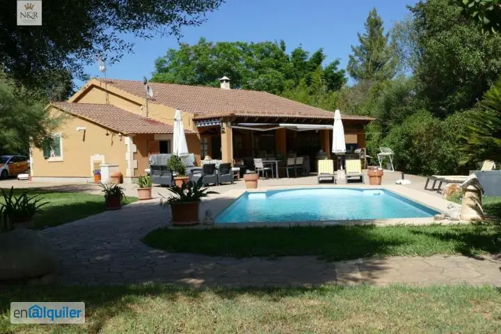 Chalet Rústico con Piscina en Binissalem