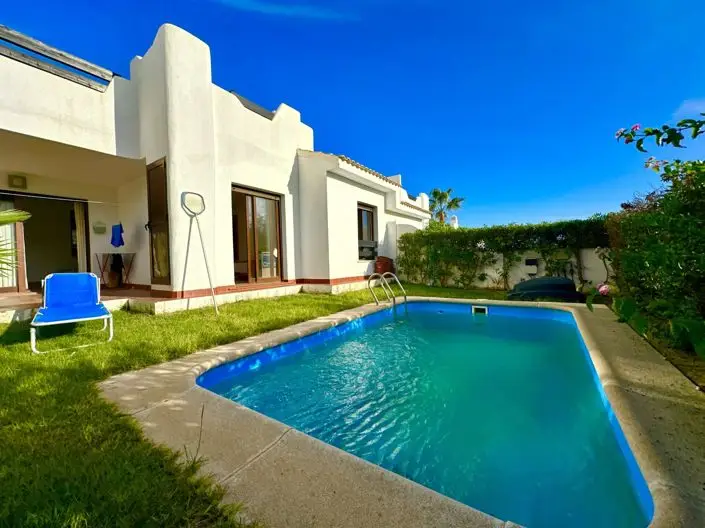 Villa 3 Dormitorios Vera Las Salinas Piscina Privada Cerca Playa