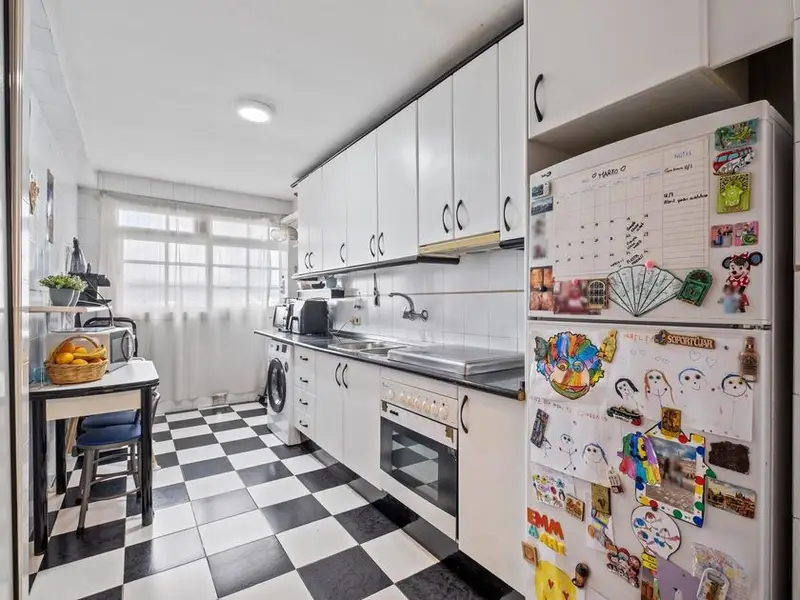 Venta Piso 3 habitaciones Puerta Blanca Avda Velázquez Málaga