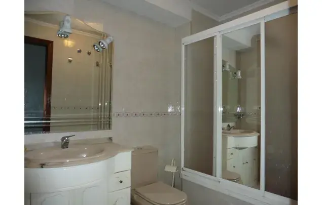 Apartamento 3 Dormitorios 85m2 Ourense