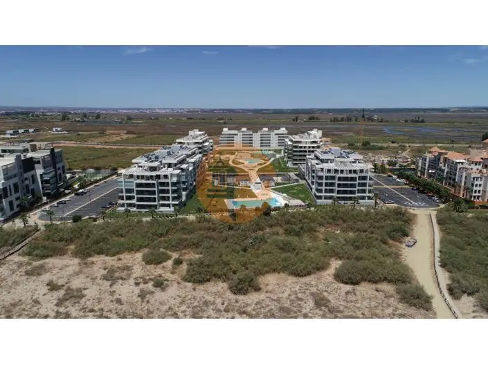 Apartamento 3 Dormitorios en Isla Canela
