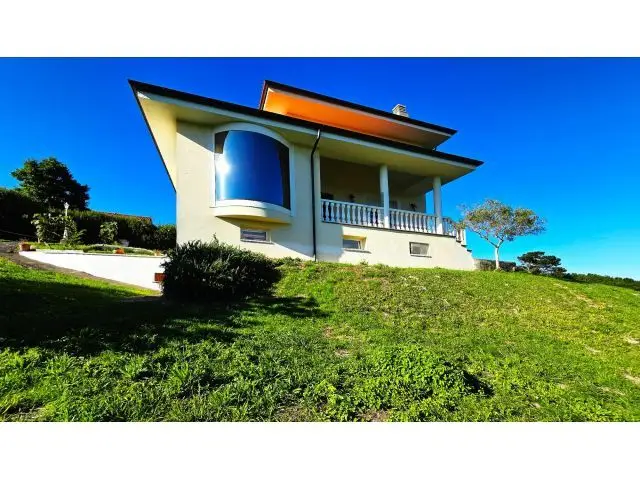 Chalet Moderno en Ruiloba cerca de Comillas