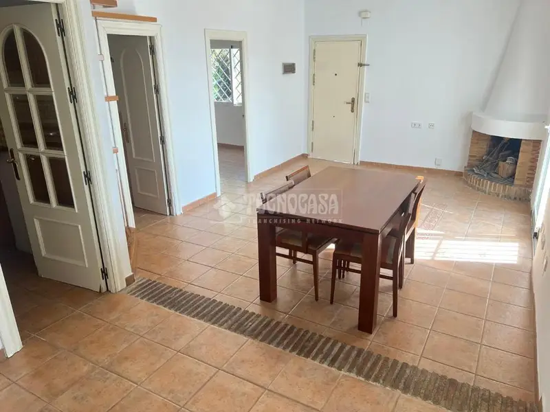 Piso en venta en El Palo