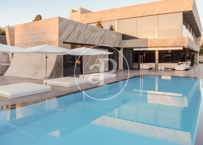 Casa de Lujo en Valdemarin 1100m2 A-cero