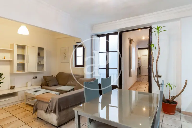 Apartamento en venta Ciutat Vella 2 habitaciones terraza trastero